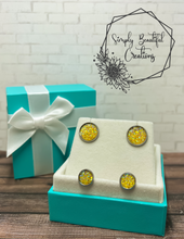 Load image into Gallery viewer, Yellow Faux Druzy Studs
